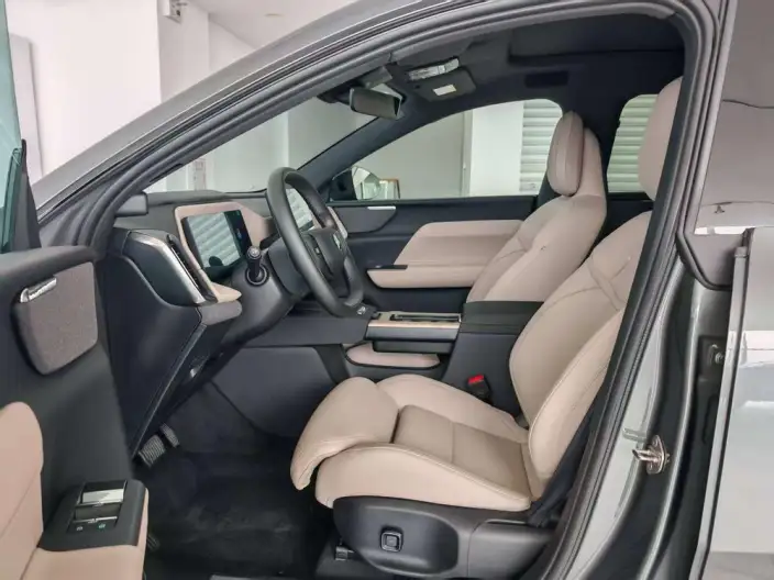 Volvo XC70 2026 Model 4WD Ultra-long Endurance Plus – фото 25