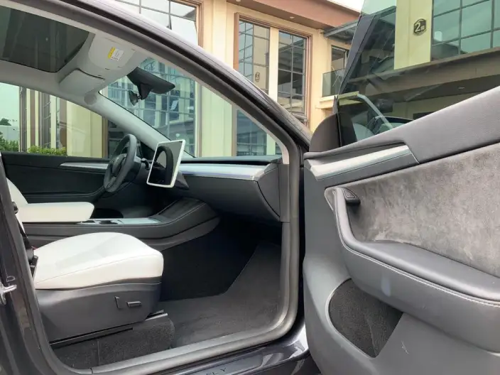 Model Y 2024 Model Rear-wheel drive version – фото 27
