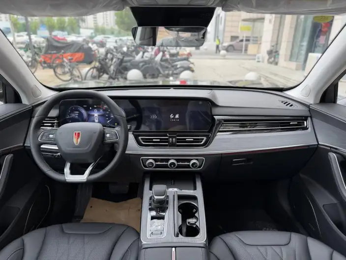 Hongqi HS5 2025 Model 2.0T Flag Xiang Pro Edition – фото 10