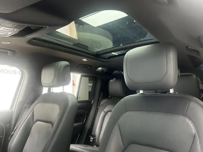 Land Rover Defender 2023 Model Facelift 110 P400 X-Dynamic HSE – фото 24