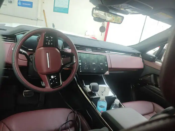 Range Rover Sport 2025 Model 400PS DYNAMIC SE – фото 7