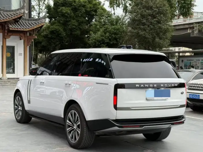 Range Rover 2023 Model 3.0 L6 400PS Shengshi VII seat Extended Edition – фото 4