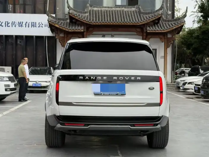 Range Rover 2023 Model 3.0 L6 400PS Shengshi VII seat Extended Edition – фото 5