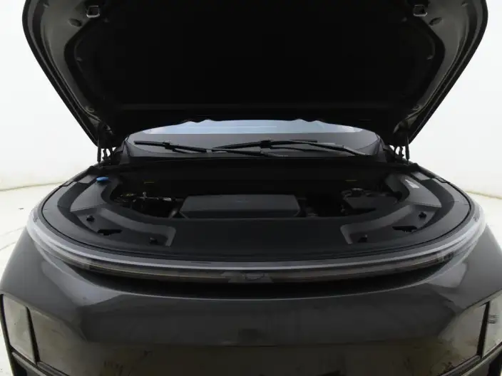 Li Auto L9 2024 Model Ultra Edition – фото 6