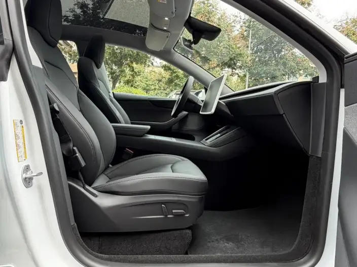 Model Y 2025 Model Rear-wheel drive version – фото 13