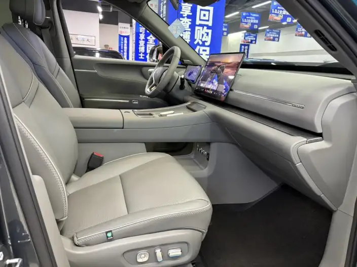 Leapmotor D19 2026 Model Extended Range 500 Zhizun Edition VI seat – фото 20