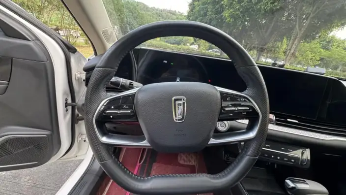 BESTUNE B70 2023 Model Third generation 1.5T Automatic Changxiang Edition Model – фото 16