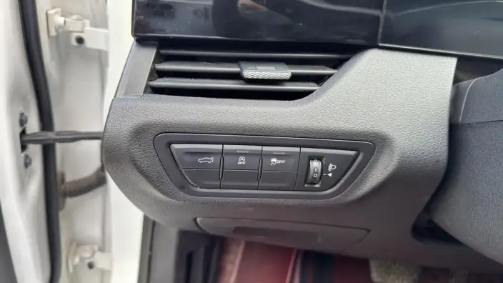 BESTUNE B70 2023 Model Third generation 1.5T Automatic Changxiang Edition Model – фото 18