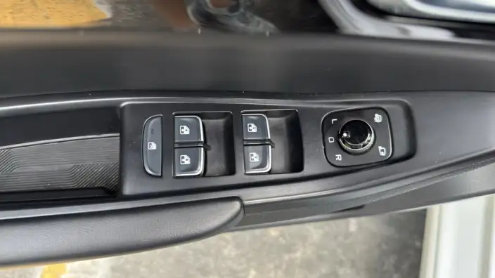 BESTUNE B70 2023 Model Third generation 1.5T Automatic Changxiang Edition Model – фото 22