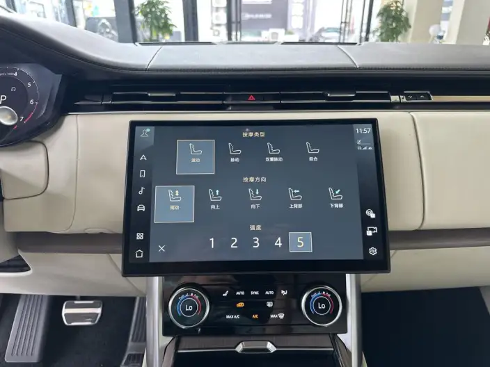 Range Rover 2023 Model 4.4 V8 530PS First Edition Edition – фото 11