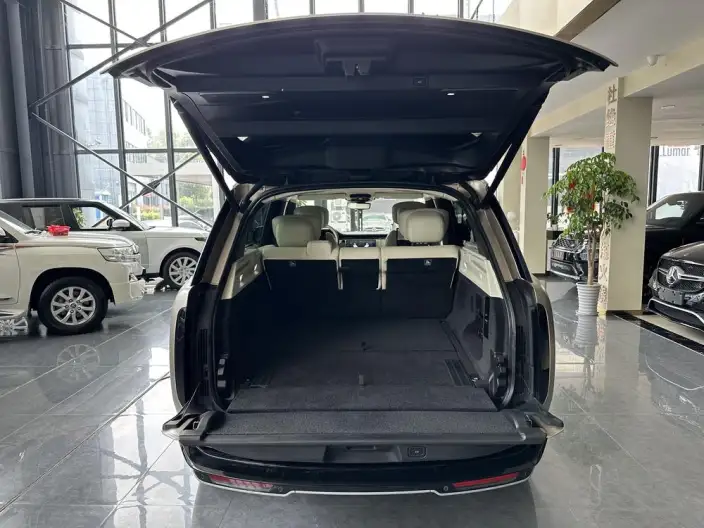 Range Rover 2023 Model 4.4 V8 530PS First Edition Edition – фото 17