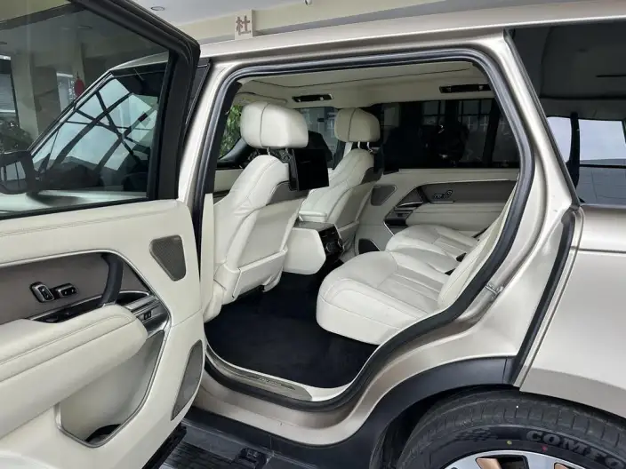 Range Rover 2023 Model 4.4 V8 530PS First Edition Edition – фото 21