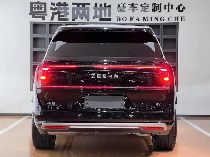 ZEEKR 9X 2025 Model Ultra Edition 70kWh VI seat – фото 4