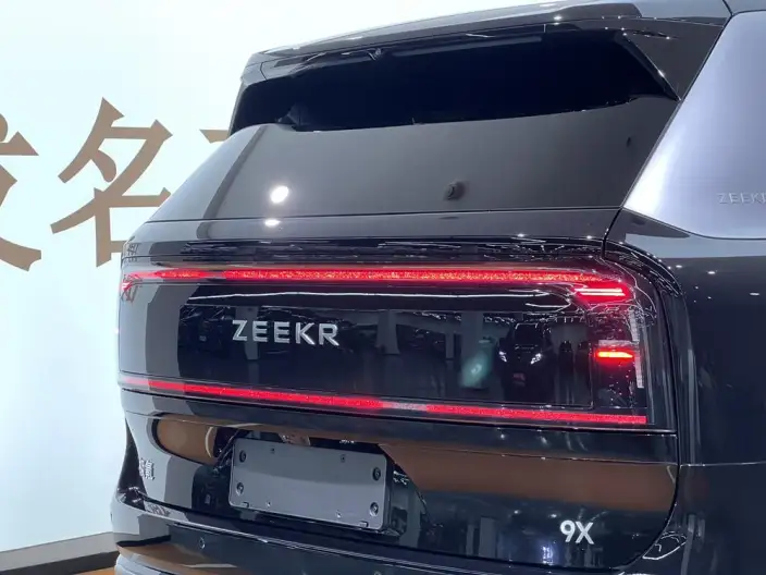 ZEEKR 9X 2025 Model Ultra Edition 70kWh VI seat – фото 8