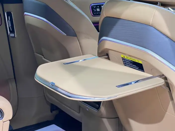 ZEEKR 9X 2025 Model Ultra Edition 70kWh VI seat – фото 36