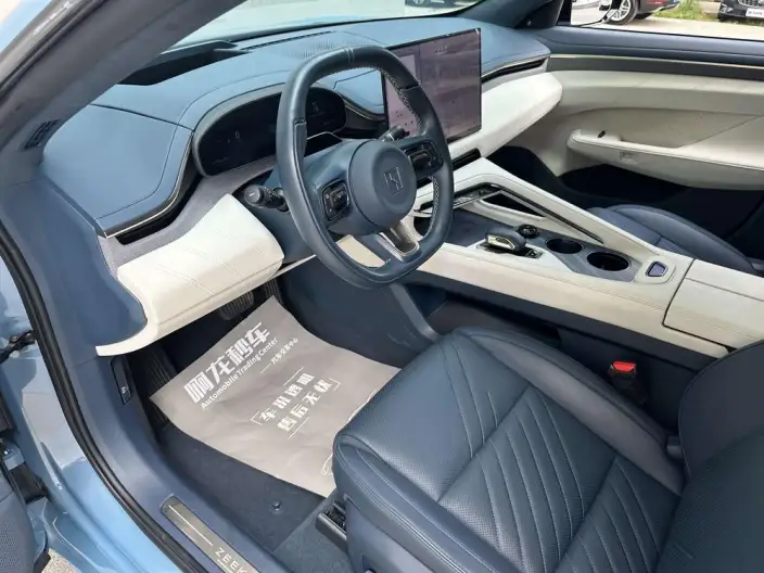 ZEEKR 001 2025 Model WE Edition 95kWh 4WD – фото 15