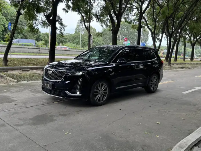 Cadillac XT6 2022 Model 2.0T VII seat 2WD Luxury Model – фото 1