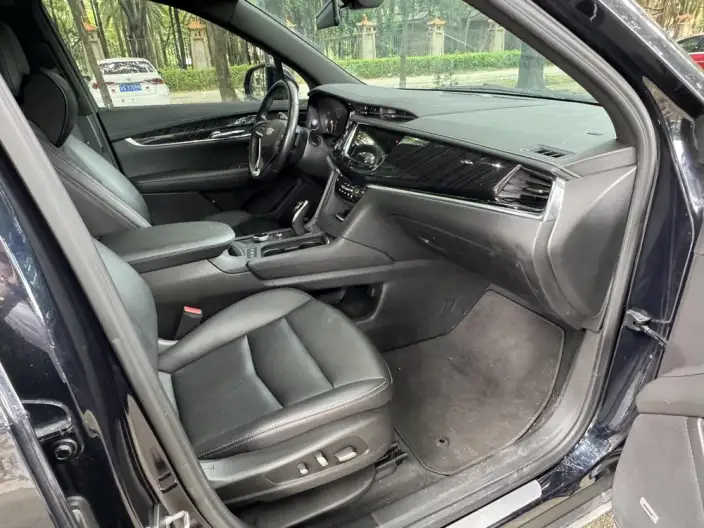 Cadillac XT6 2022 Model 2.0T VII seat 2WD Luxury Model – фото 7