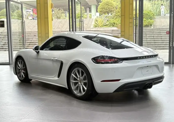 Porsche 718 2020 Model Cayman 2.0T – фото 5