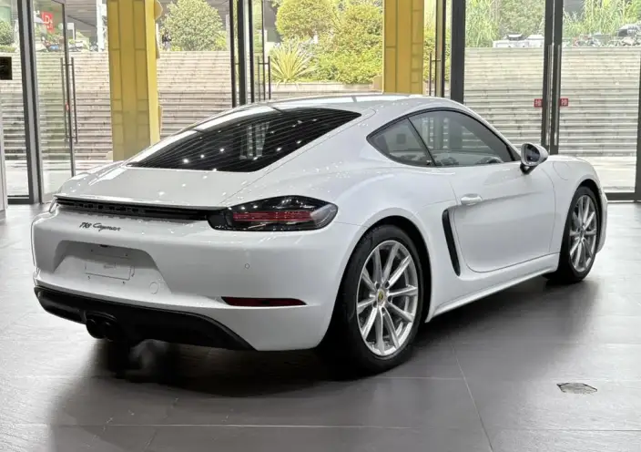 Porsche 718 2020 Model Cayman 2.0T – фото 7
