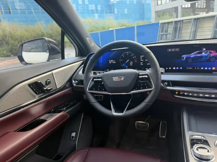 Cadillac XT5 2025 Model 28T 4WD Platinum Model – фото 9