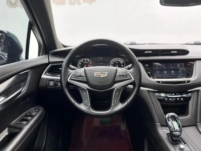 Cadillac XT5 2022 Model 2.0T 2WD Luxury Model – фото 14