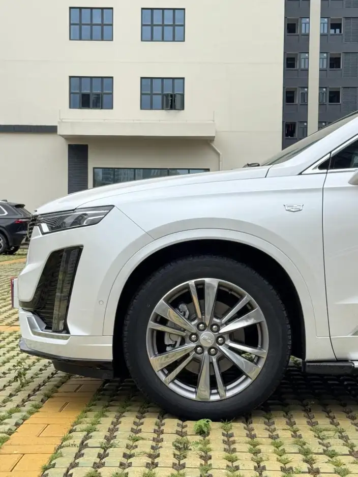 Cadillac XT6 2020 Model 28T VI seat 4WD Luxury Model – фото 13
