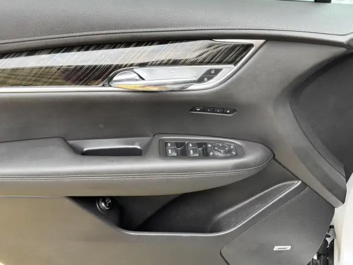 Cadillac XT6 2020 Model 28T VI seat 4WD Luxury Model – фото 21