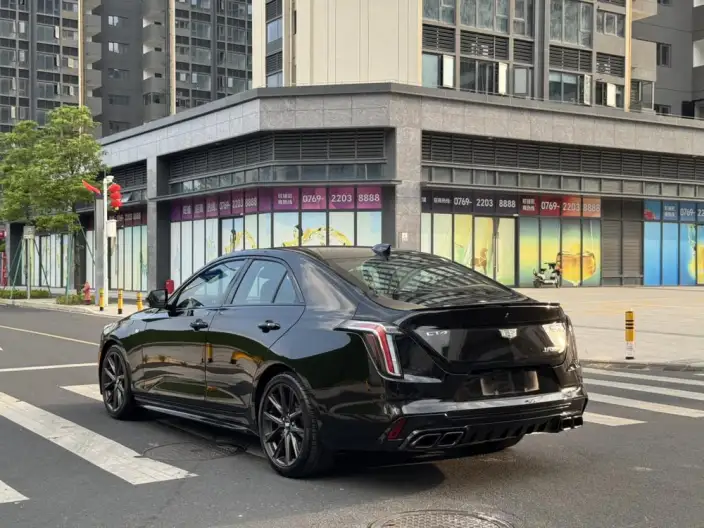 Cadillac CT4 2022 Model 28T Noble Model – фото 4