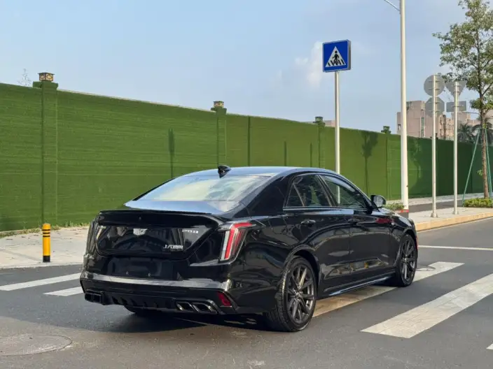 Cadillac CT4 2022 Model 28T Noble Model – фото 6