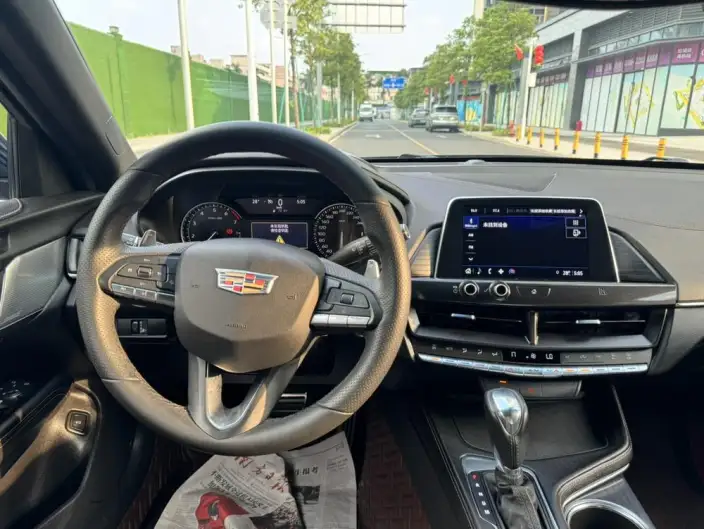 Cadillac CT4 2022 Model 28T Noble Model – фото 12