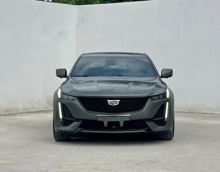 Cadillac CT5 2022 Model 28T Luxury Model – фото 2