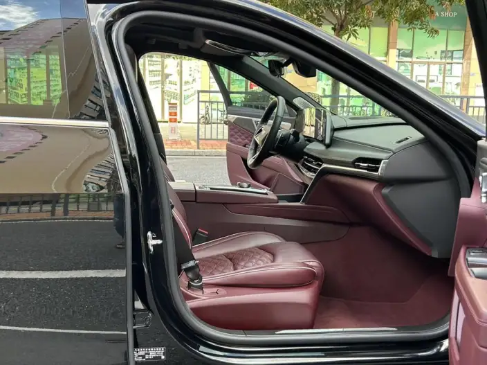 Cadillac CT6 2023 Model 28T Noble Model – фото 28