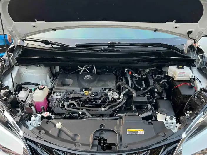 Toyota Sienna 2023 Model Hybrid 2.5L Comfort Edition – фото 8