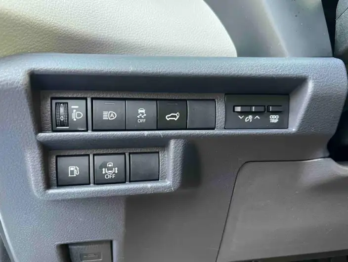 Toyota Sienna 2023 Model Hybrid 2.5L Comfort Edition – фото 20