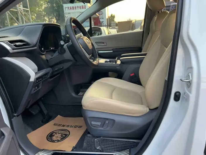 Toyota Sienna 2023 Model Hybrid 2.5L Comfort Edition – фото 21