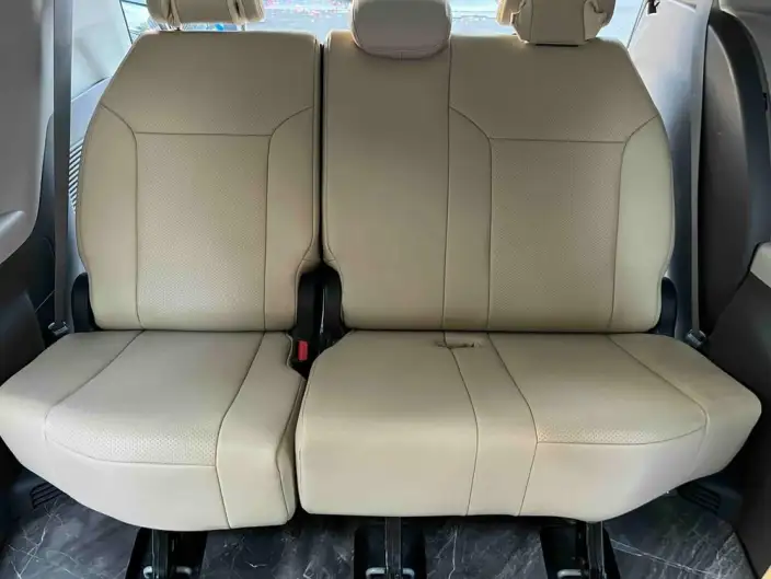 Toyota Sienna 2023 Model Hybrid 2.5L Comfort Edition – фото 24