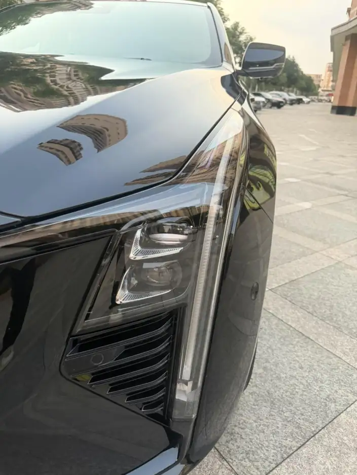 Cadillac CT5 2025 Model 28T Track Performance version – фото 8