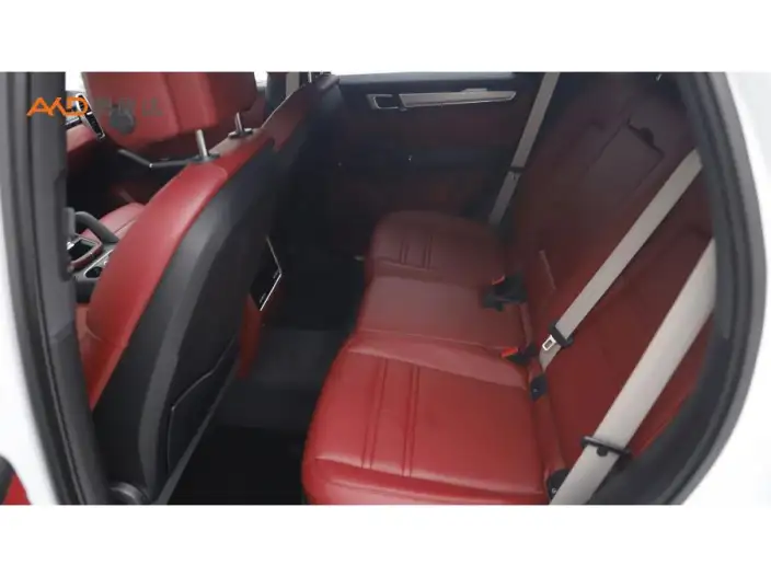 Cayenne 2023 Model Cayenne 3.0T Platinum edition – фото 10
