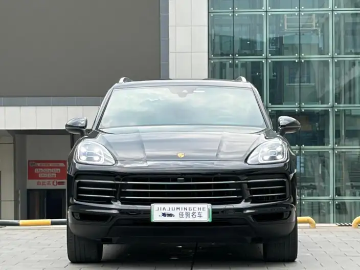 Cayenne E-Hybrid 2021 Model Cayenne E-Hybrid 2.0T – фото 2