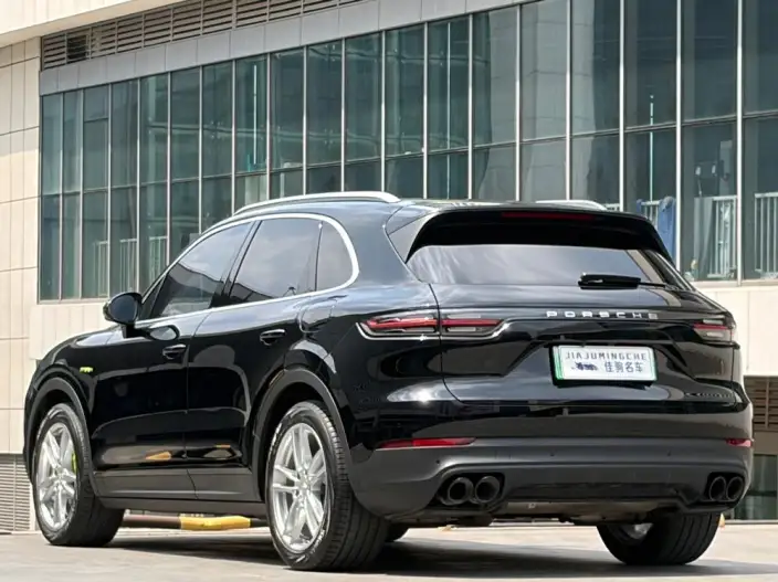 Cayenne E-Hybrid 2021 Model Cayenne E-Hybrid 2.0T – фото 5