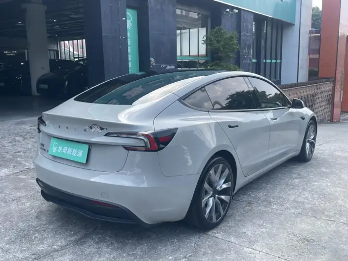 Model 3 2023 Model Rear-wheel drive version – фото 7