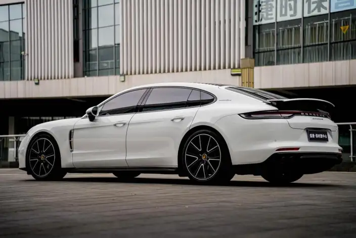 Panamera 2022 Model Panamera 4 Executive Extended Edition 2.9T – фото 3