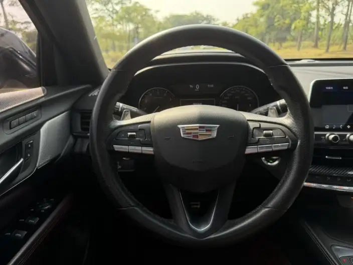 Cadillac CT4 2020 Model 28T Elite Model – фото 11