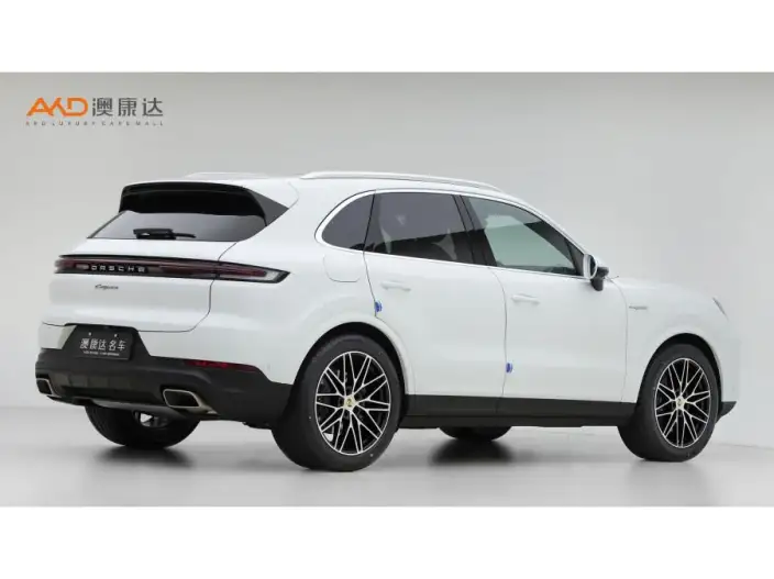 Cayenne E-Hybrid 2024 Model Cayenne E-Hybrid 2.0T – фото 4