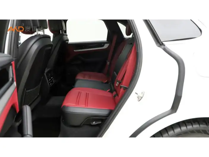 Cayenne E-Hybrid 2024 Model Cayenne E-Hybrid 2.0T – фото 10