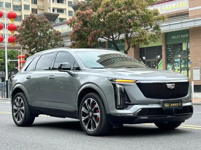 Cadillac XT5 2025 Model 28T 4WD Platinum Model – фото 3