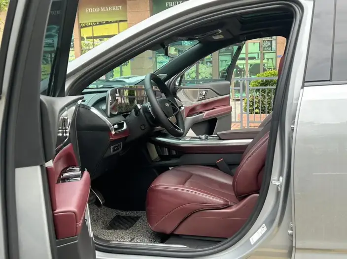 Cadillac XT5 2025 Model 28T 4WD Platinum Model – фото 25