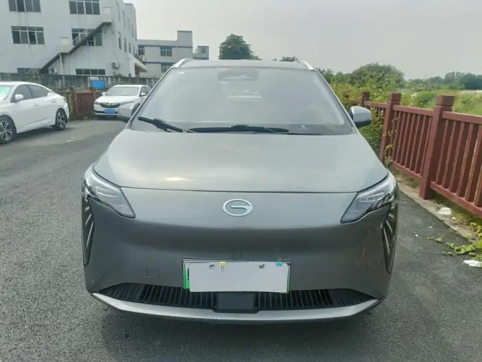 AION Y 2023 Model Plus 510 Lexiang Edition – фото 2