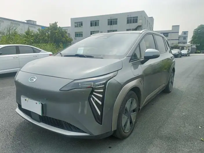 AION Y 2023 Model Plus 510 Lexiang Edition – фото 10